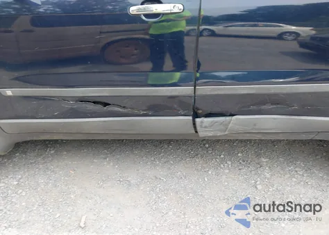 2010 Chevrolet Traverse Ls from USA, damaged, VIN 1GNLREED7AS105059